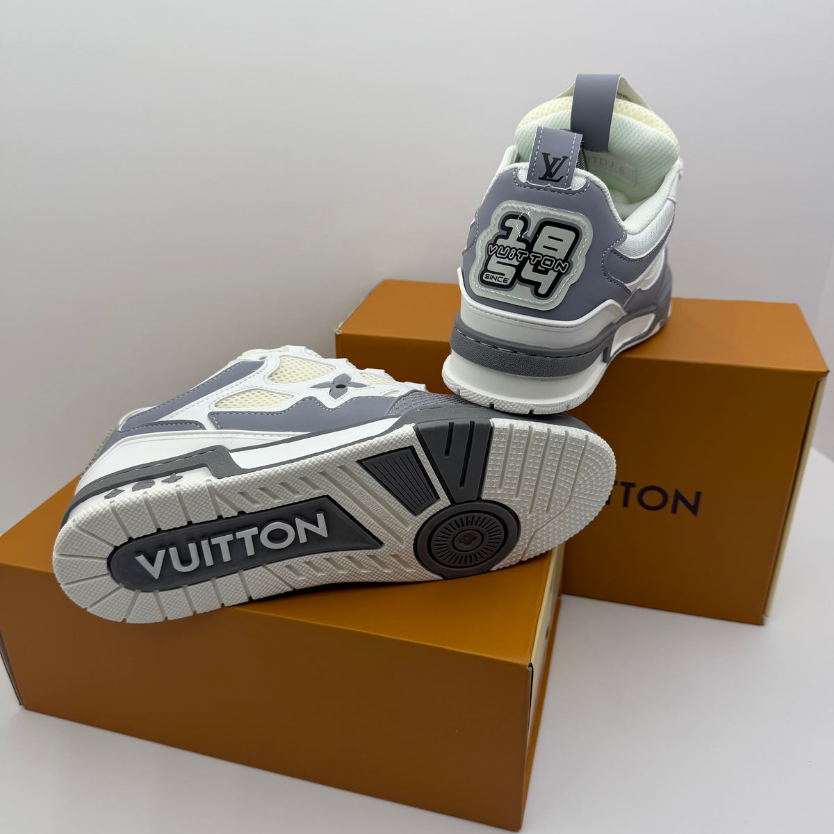 LV SKATE GREY 2026 😍