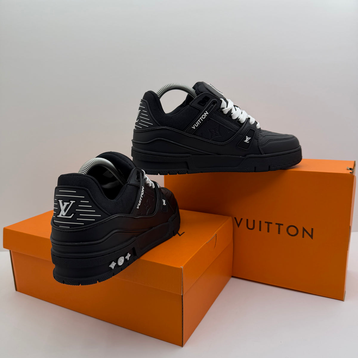 LV TRAINER BLACK⚫️