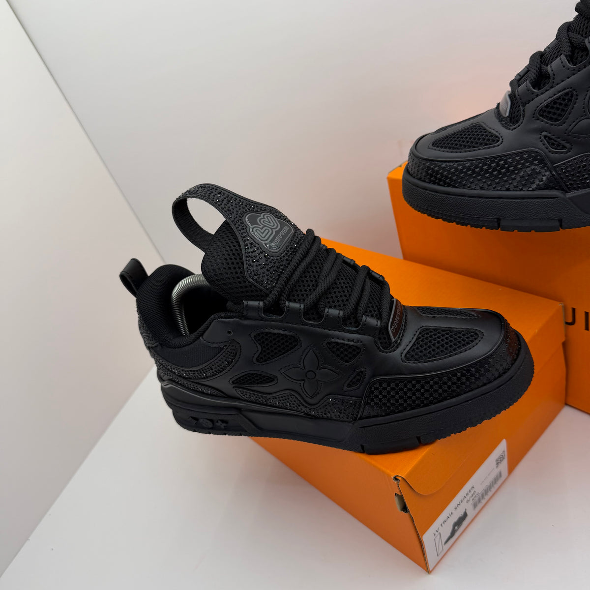 LV SKATE SVAROWSKY BLACK ⚫️