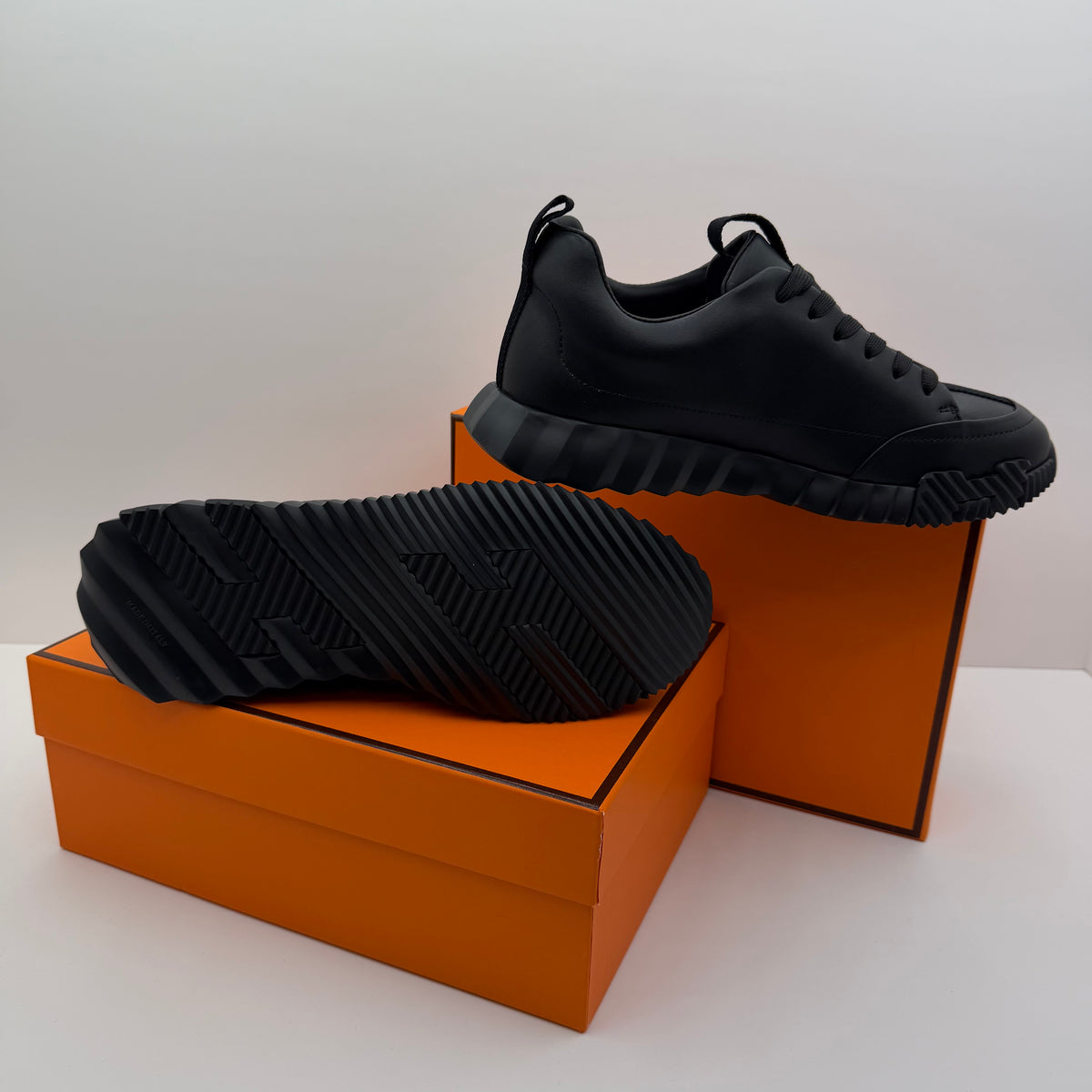 SNEAKER HERMES PRETO | MÁXIMA QUALIDADE 2026 ⚫️