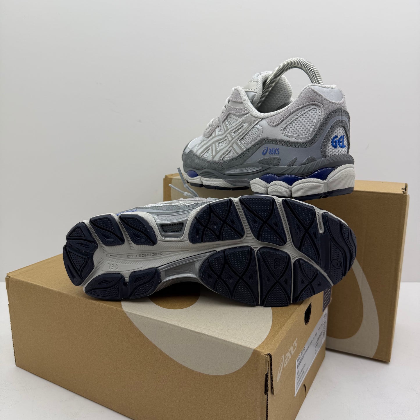 ASICS QUANTUM GEL 2026
