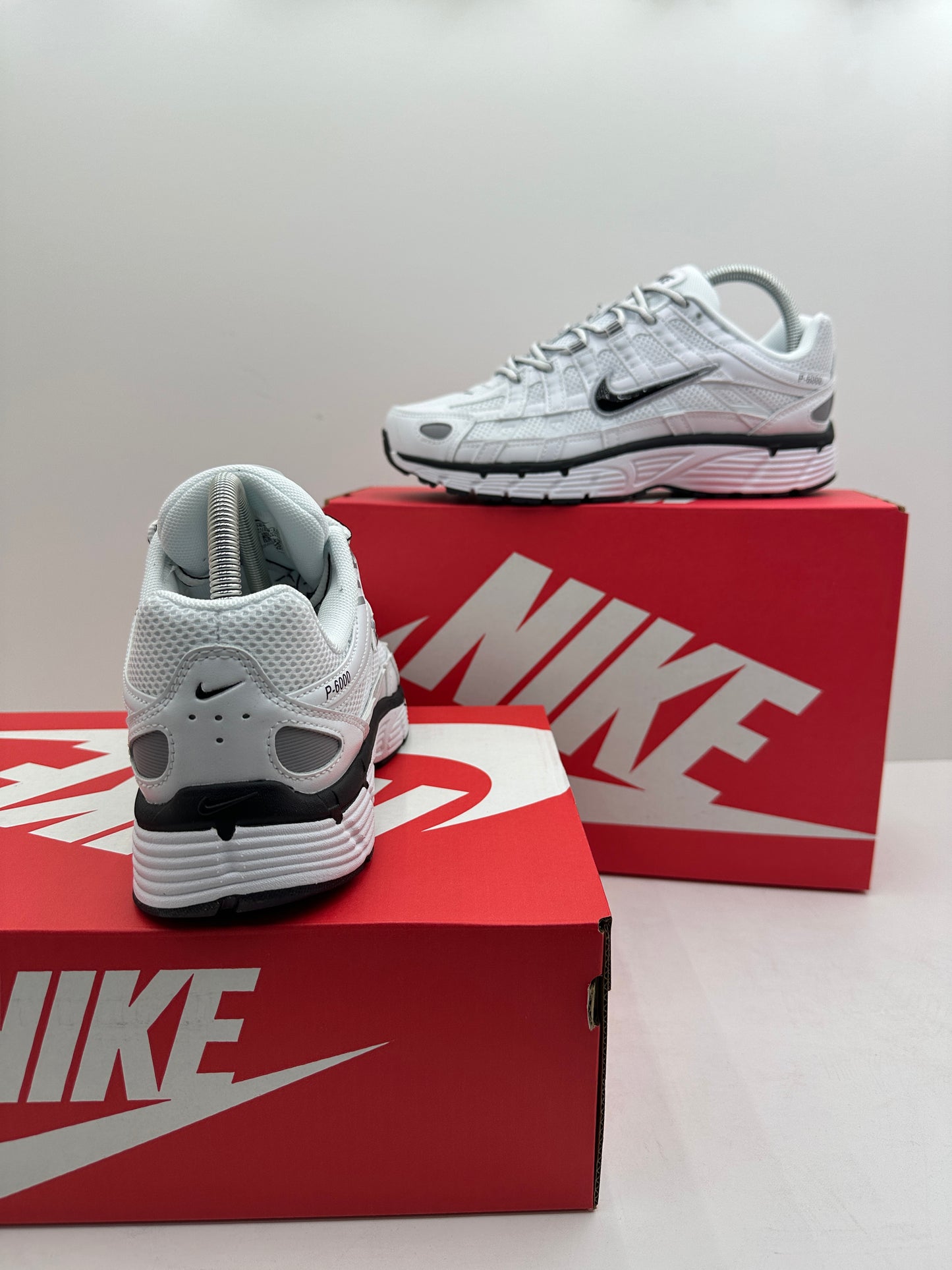 NIKE P-6000 WHITE/BLACK 🤍 🖤