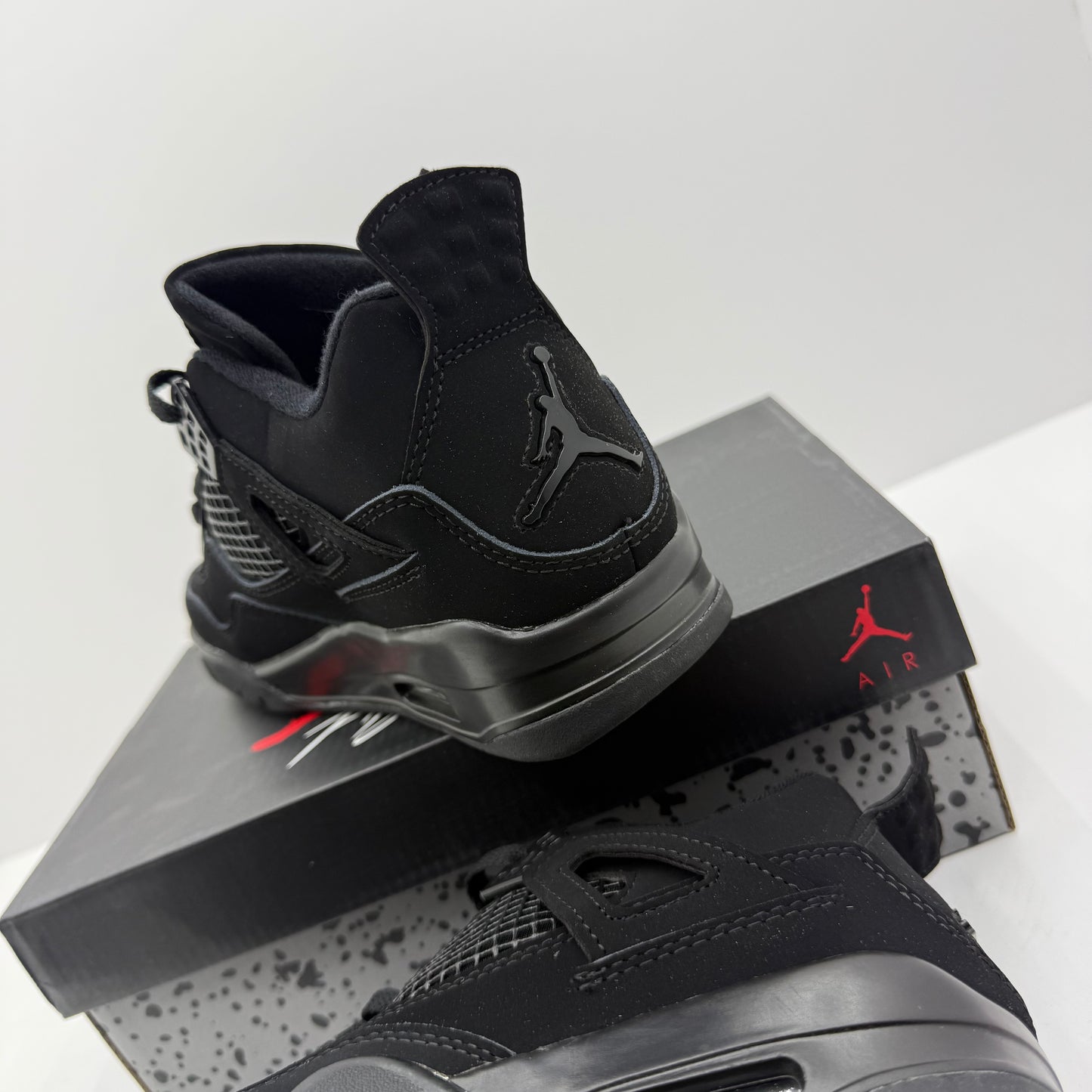 AIR JORDAN 4 BLACK CAT⚫️