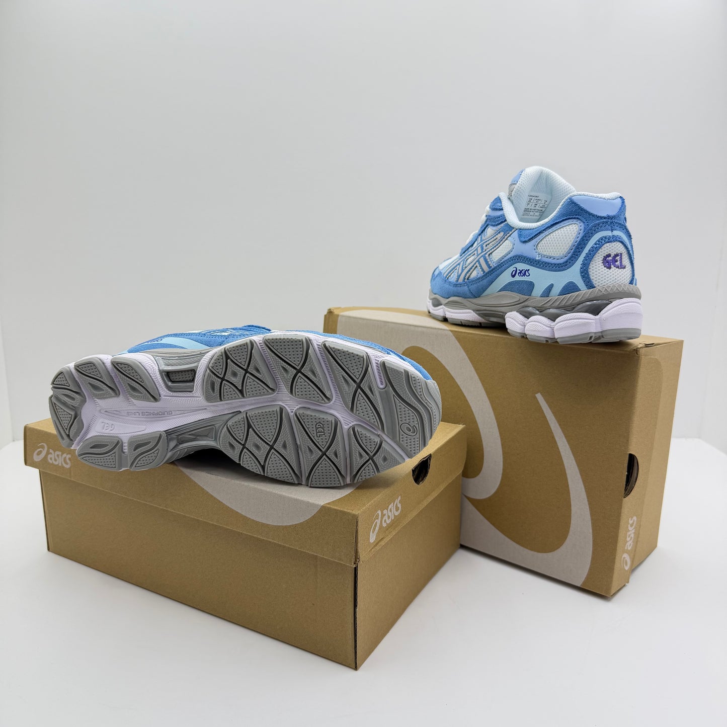 ASICS QUANTUM GEL SKY BLUEš„¶