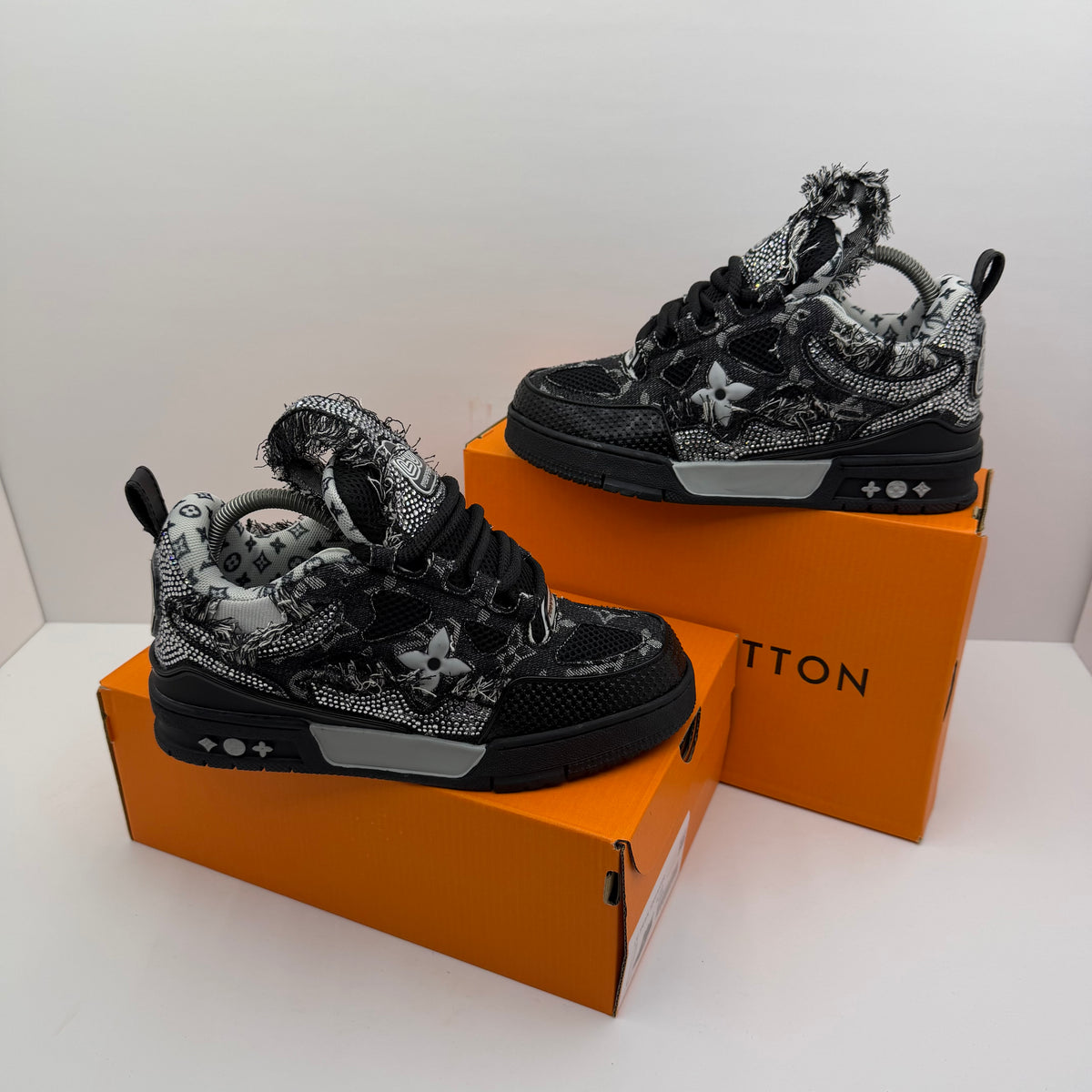 LV SKATE SVAROWSKY BLACK/WHITE ⚫️⚪️