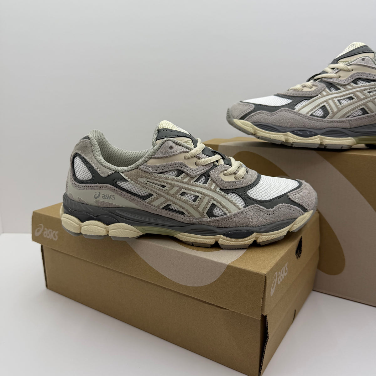 ASICS GEL NYC 2026