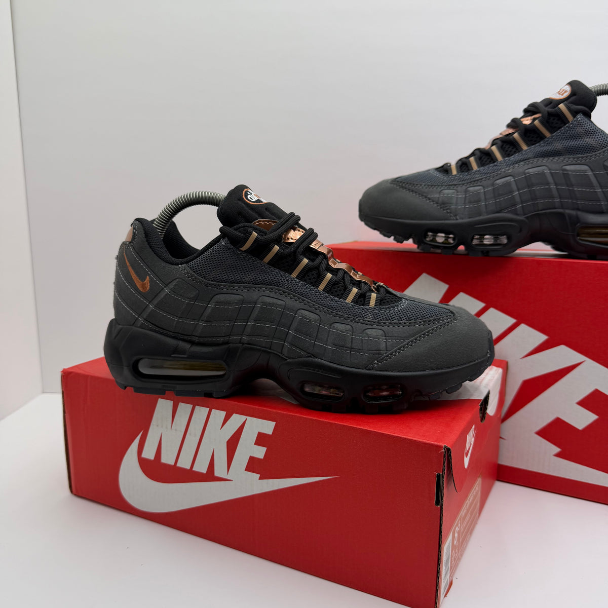 NIKE AIR MAX 95 MODELO ESPECIAL 👑
