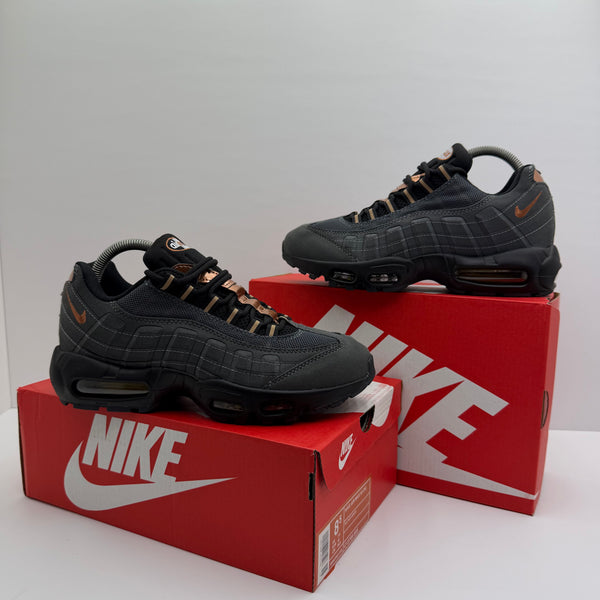 NIKE AIR MAX 95 SPECIAL MODEL 👑