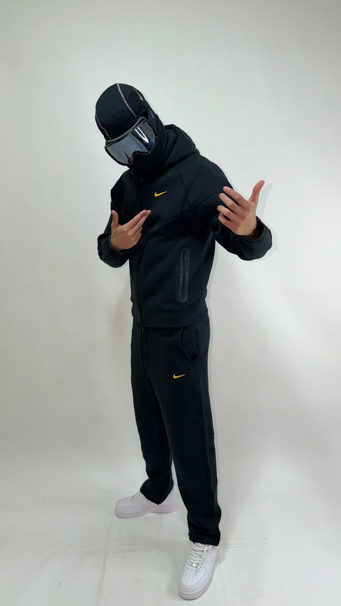 NIKE TECH NOCTA NEGRO⚫️ MÁXIMA CALIDAD 1.1😍 MODELO 2026🤩