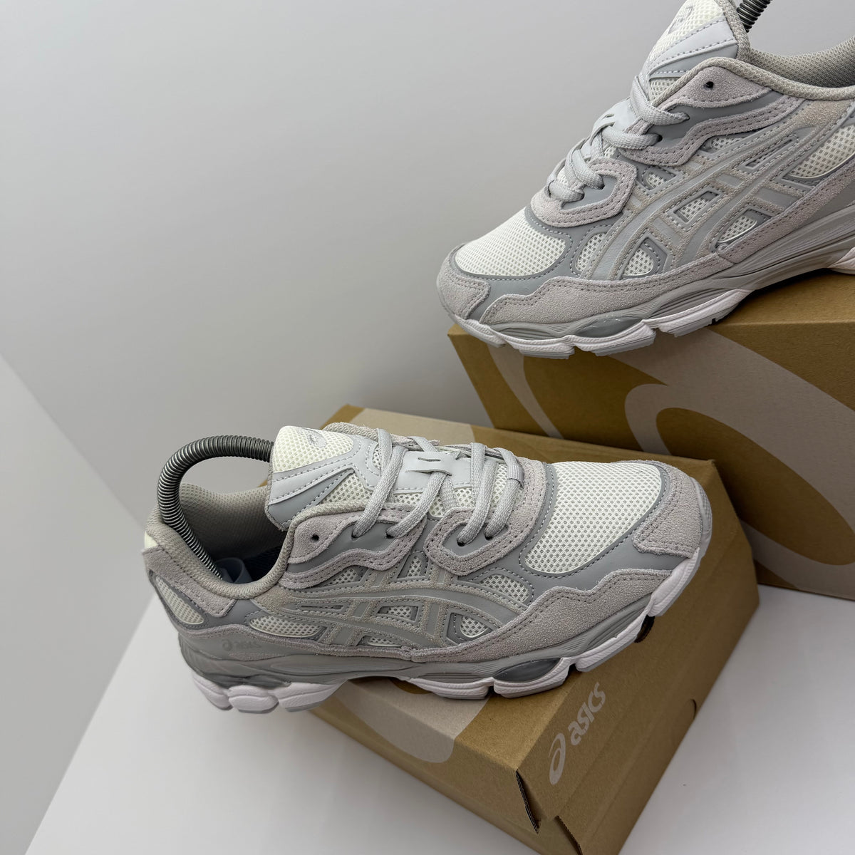 ASICS GEL NYC 2026