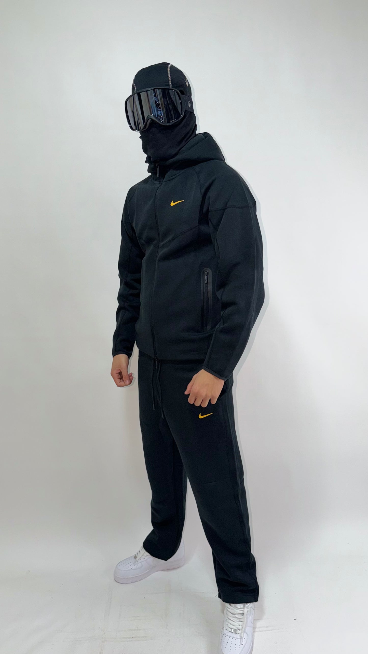 NIKE TECH NOCTA NEGRO⚫️ MÁXIMA CALIDAD 1.1😍 MODELO 2026🤩