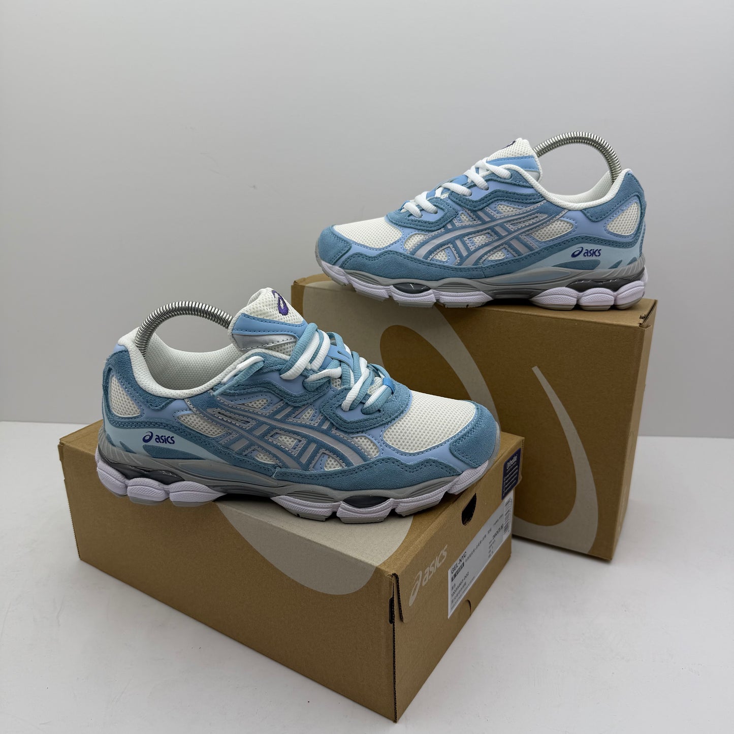 ASICS QUANTUM GEL SKY BLUE