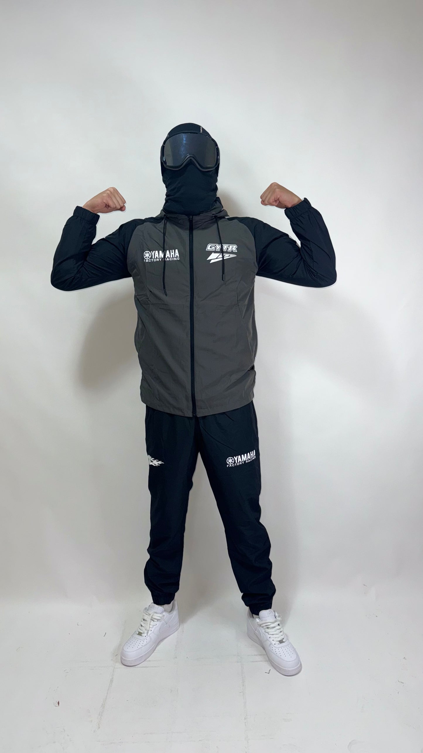 CHANDAL YAMAHA BLACK/GREY🔥🤯