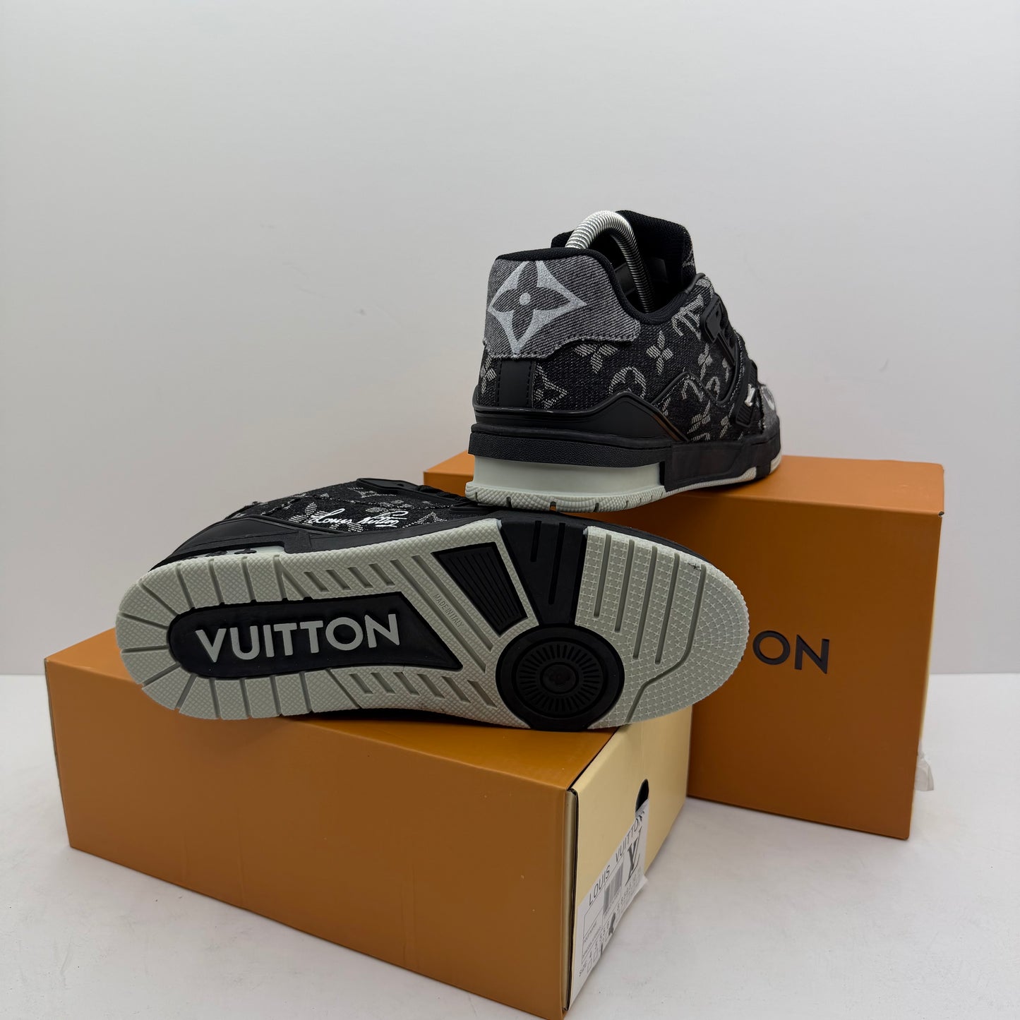 LV TRAINER MODELO ESPECIAL