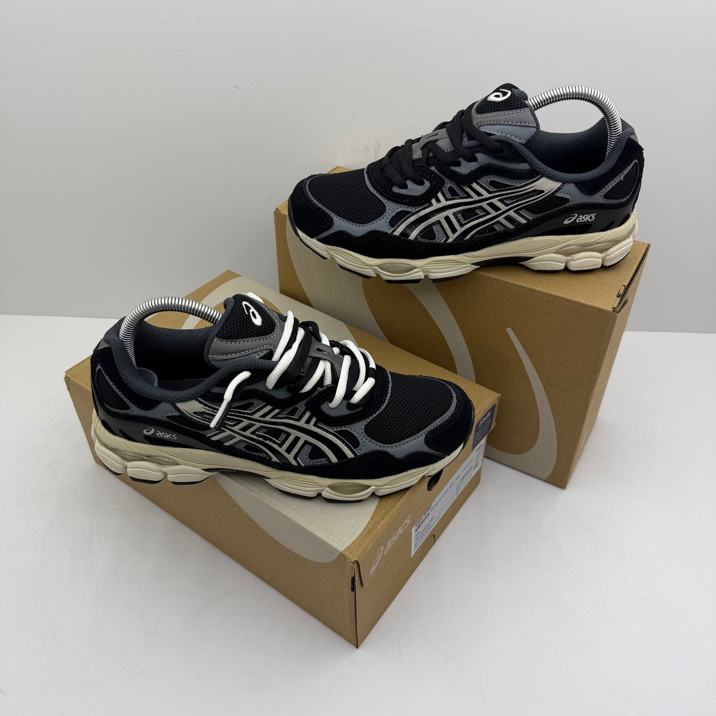 ASICS QUANTUM GEL 2026