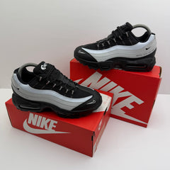 AIR MAX 95 PRETO/BRANCO ⚫️⚪️