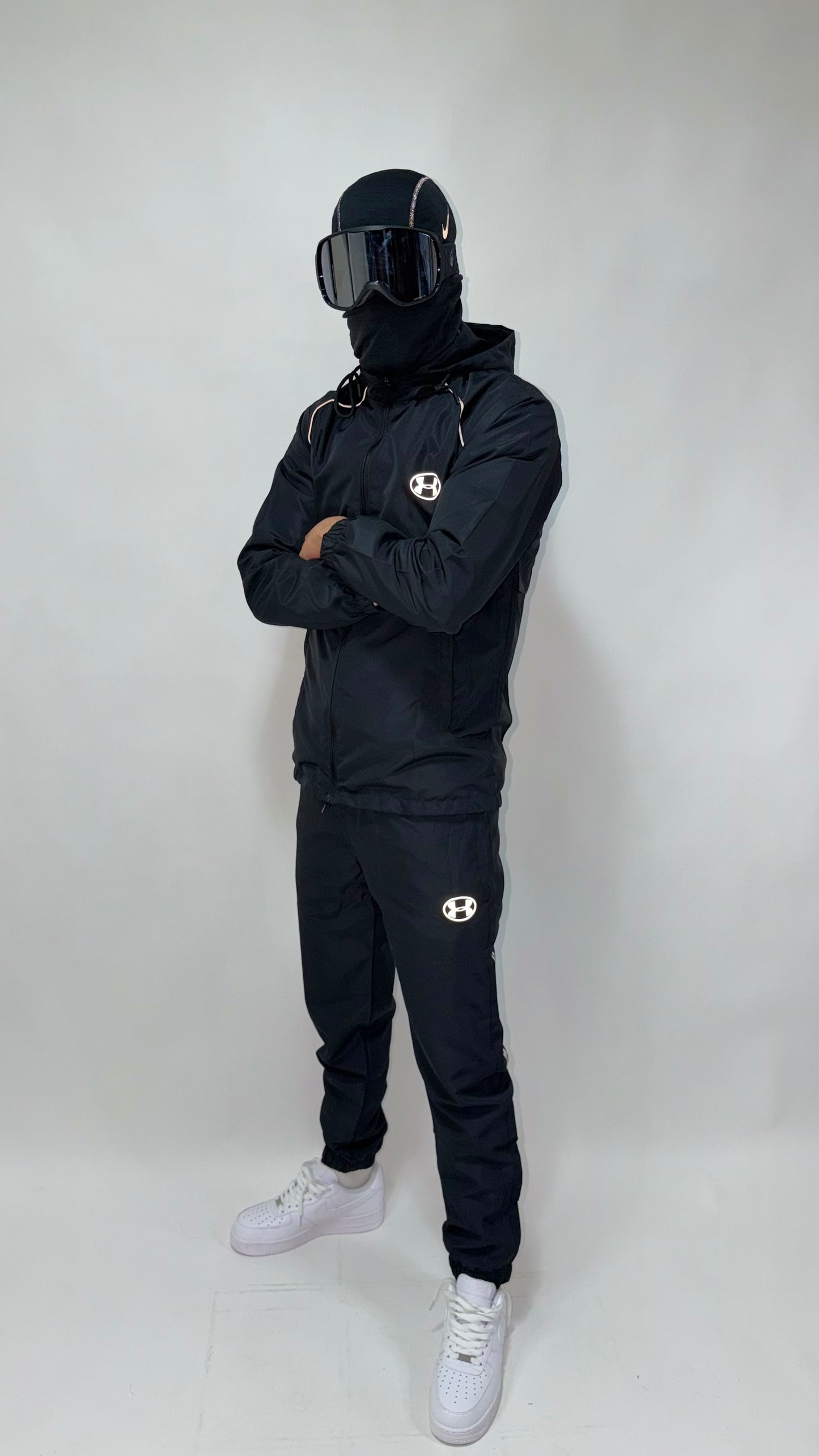 UNDER ARMOUR BLACK 2