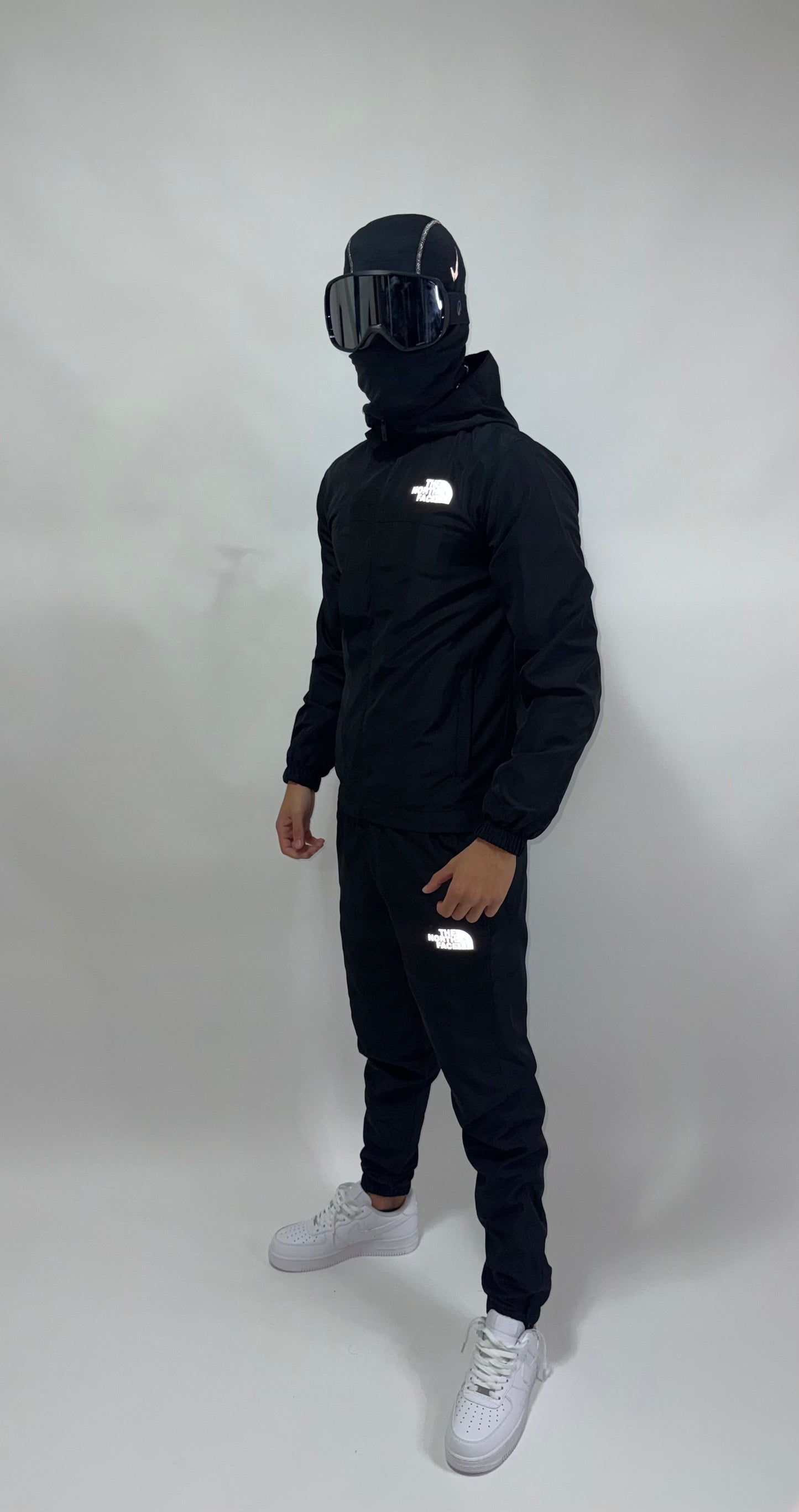 CHANDAL THE NORTH FACE BLACK