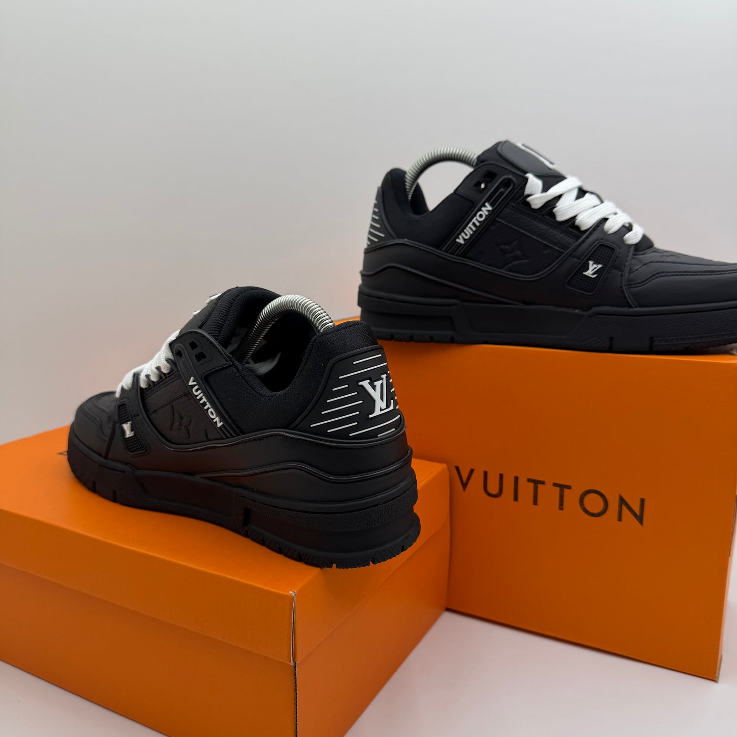 LV TRAINER BLACK⚫️