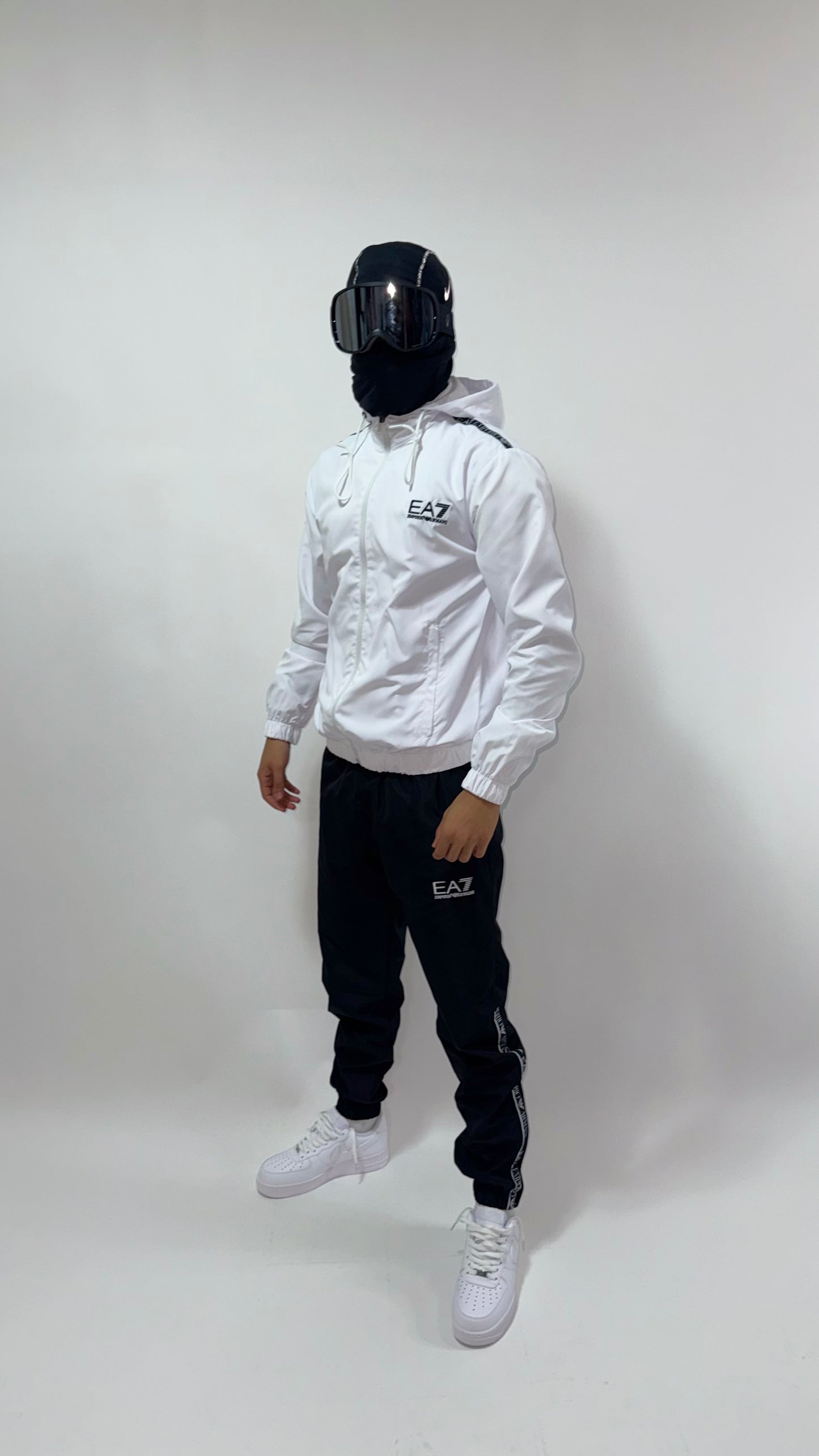 CHANDAL EA7 WHITE⚪️