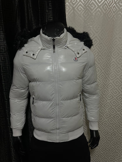 MONCLER JACKET WHITE⚪️💣