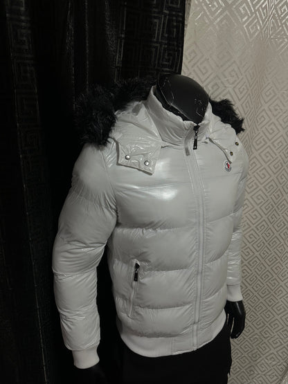 MONCLER JACKET WHITE⚪️💣