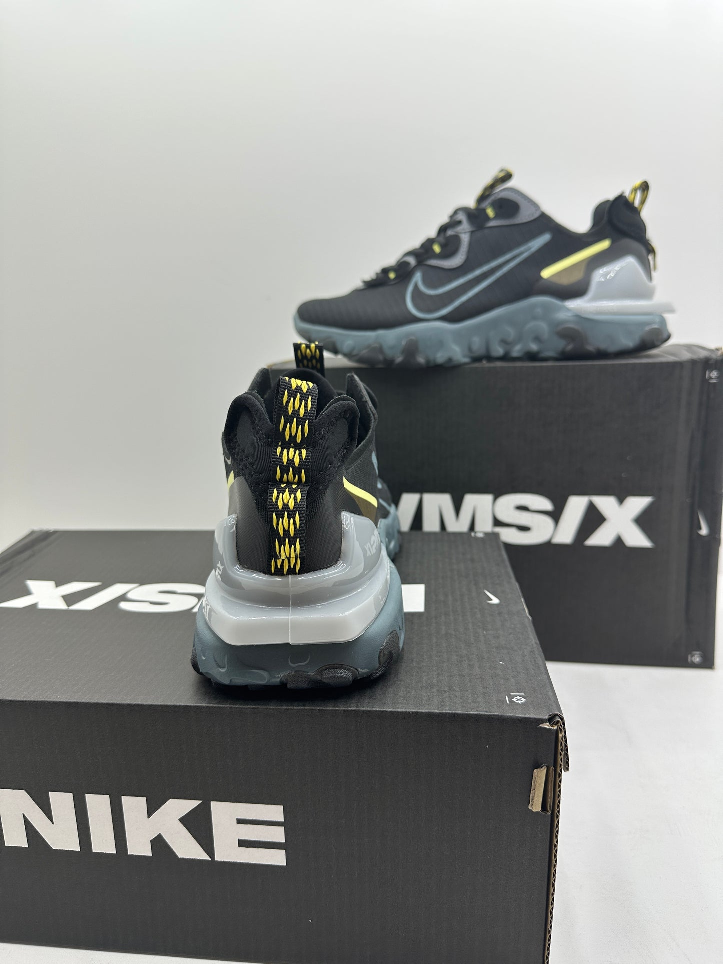 NIKE REACT VISION MX 2026