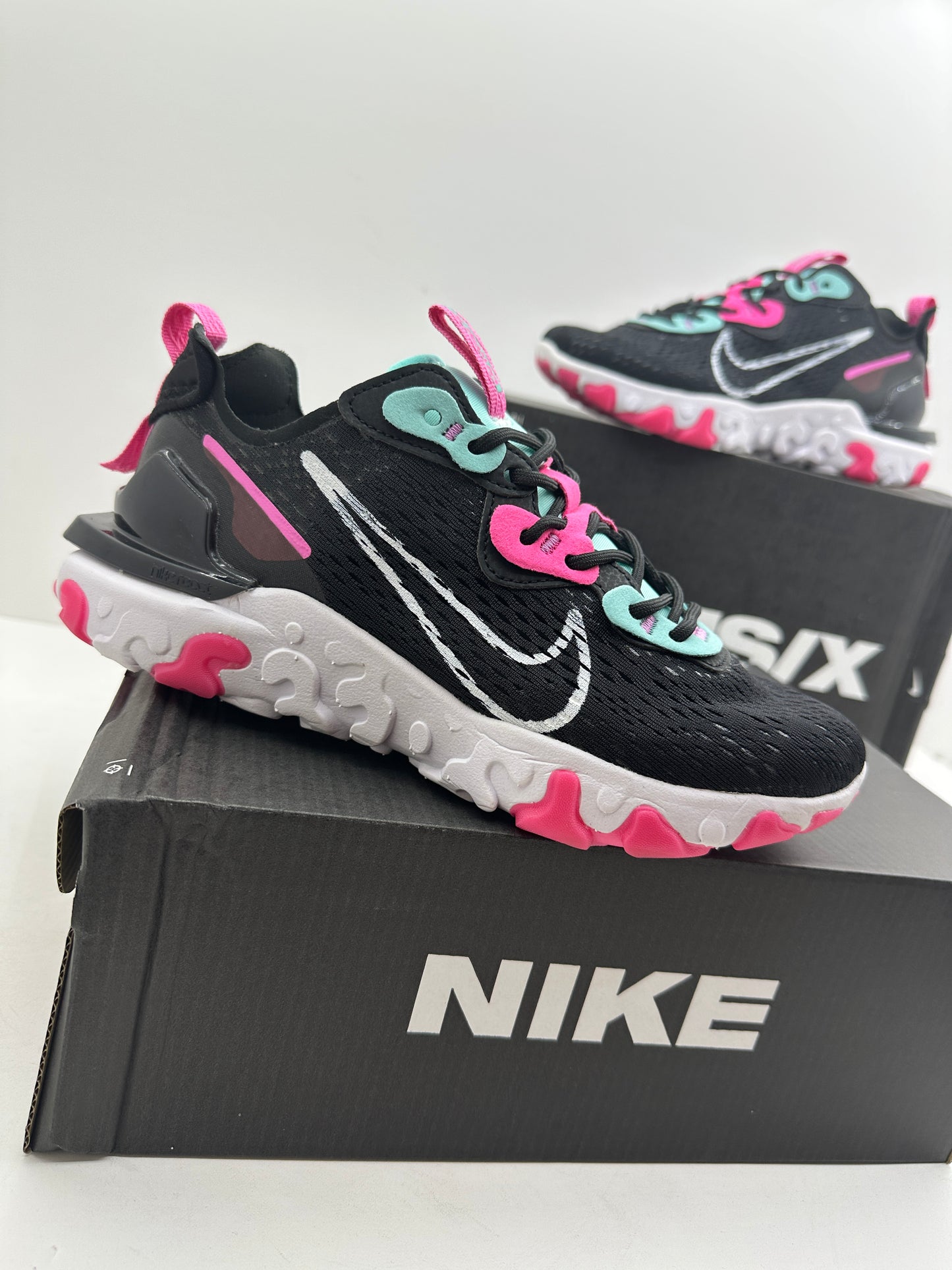 NIKE REACT VISION MX 2026