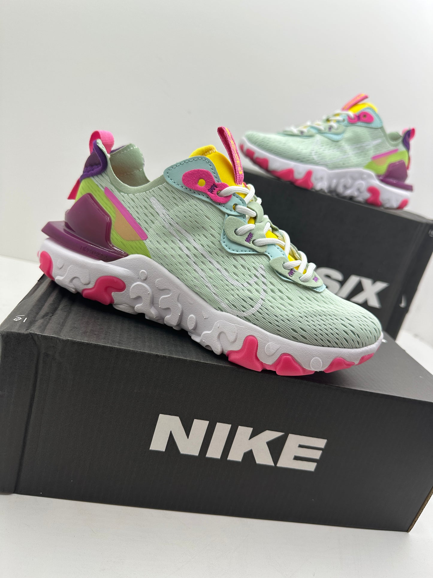 NIKE REACT VISION MX 2026