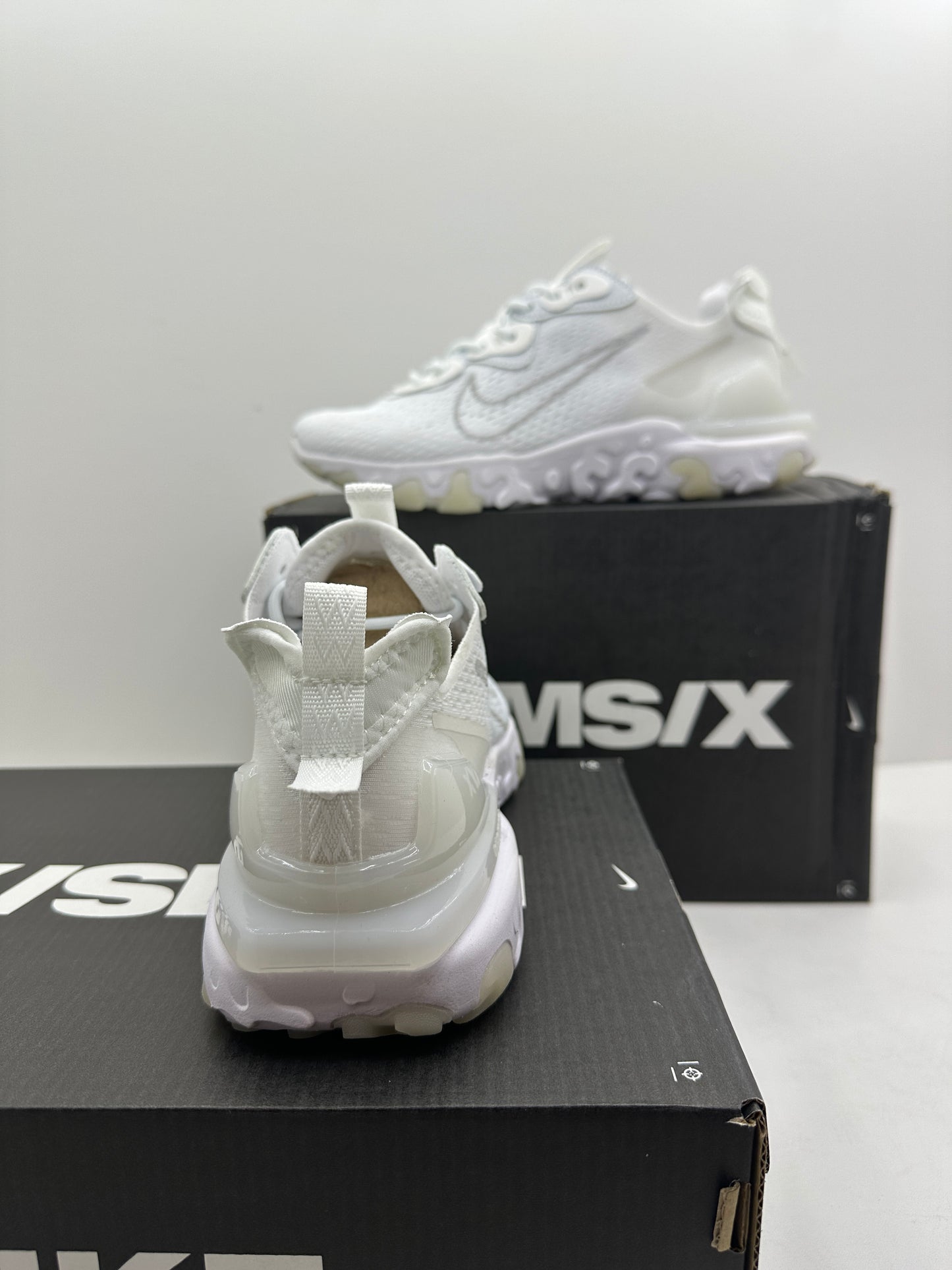 NIKE REACT VISION MX 2026