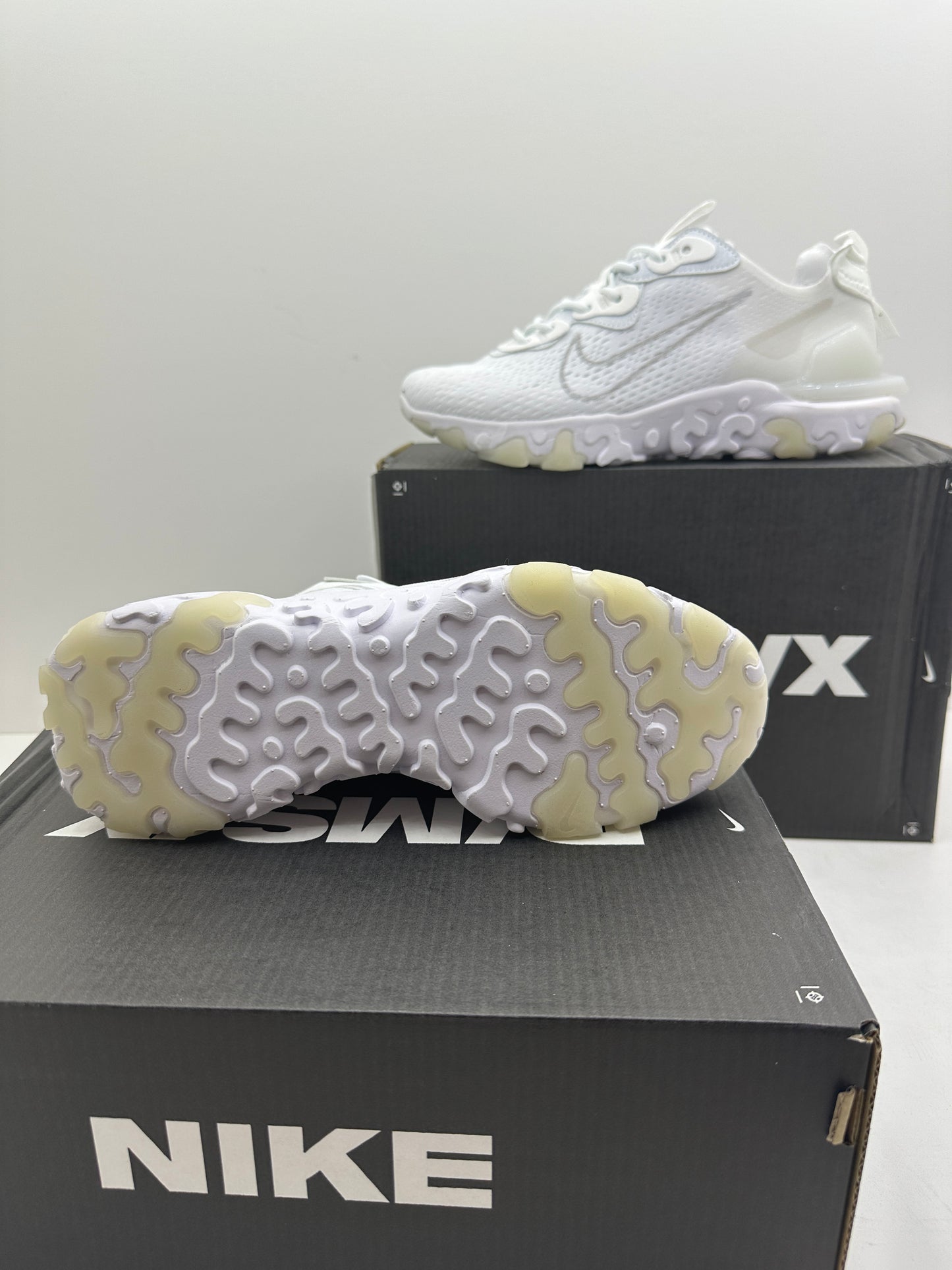 NIKE REACT VISION MX 2026