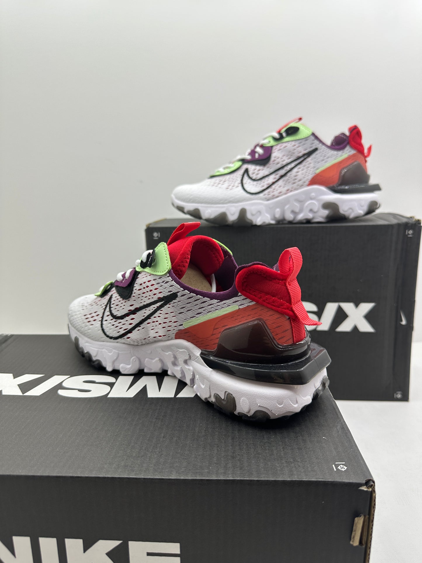 NIKE REACT VISION MX 2026