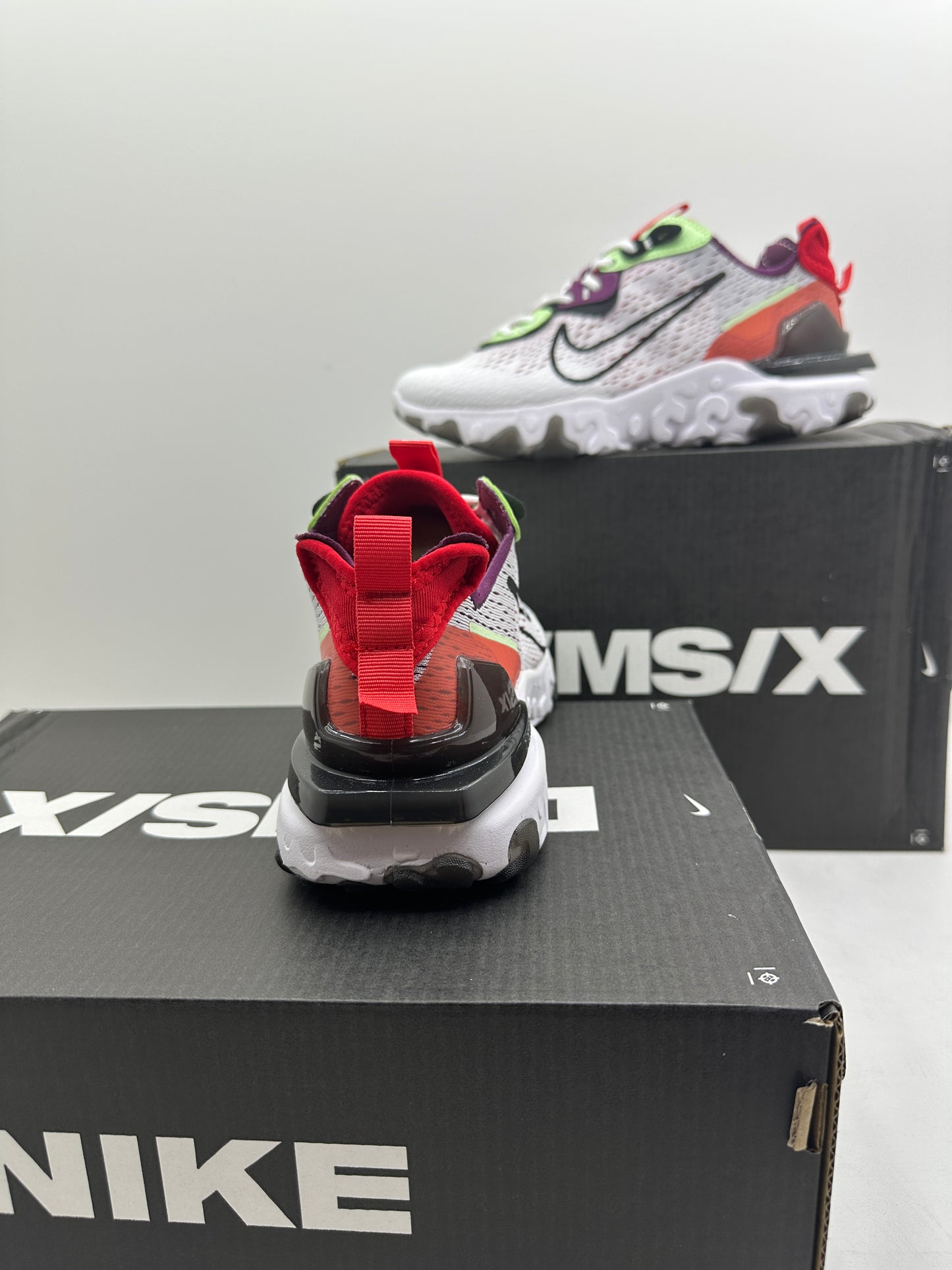 NIKE REACT VISION MX 2026