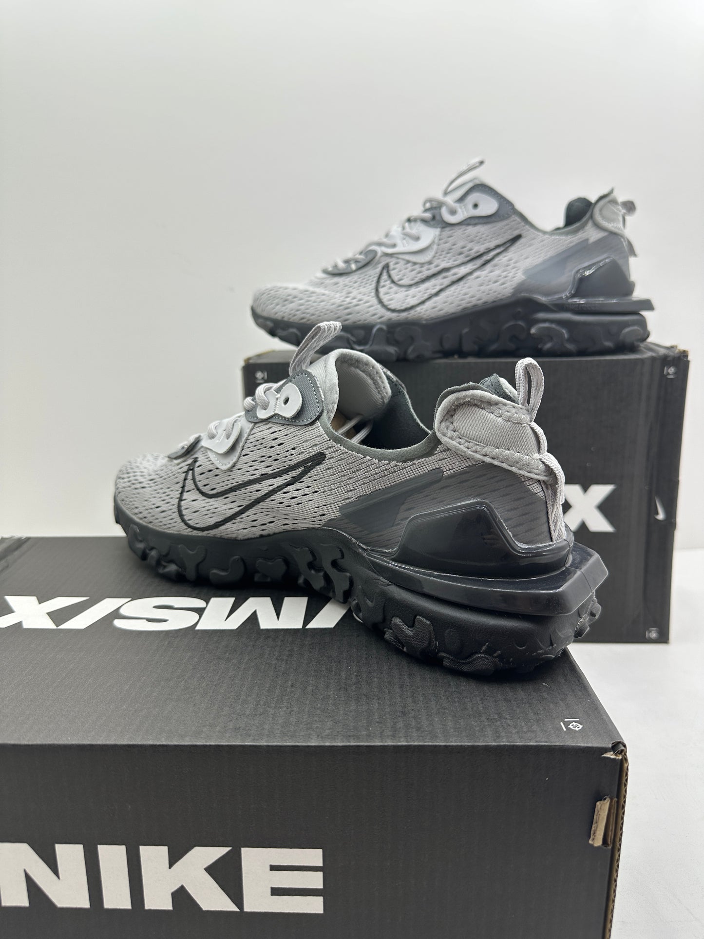 NIKE REACT VISION MX 2026