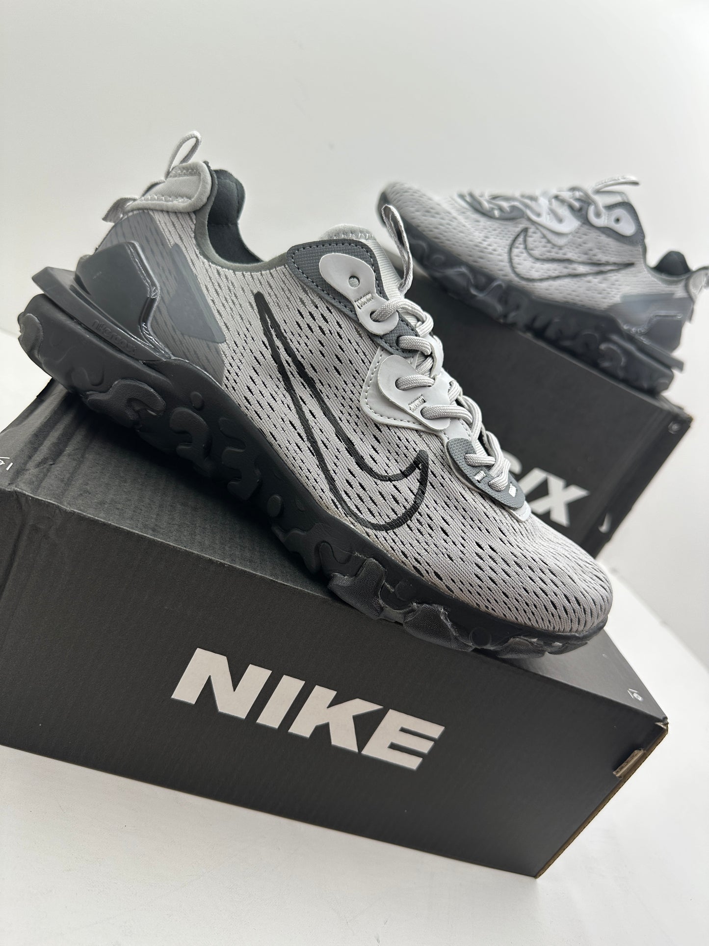 NIKE REACT VISION MX 2026