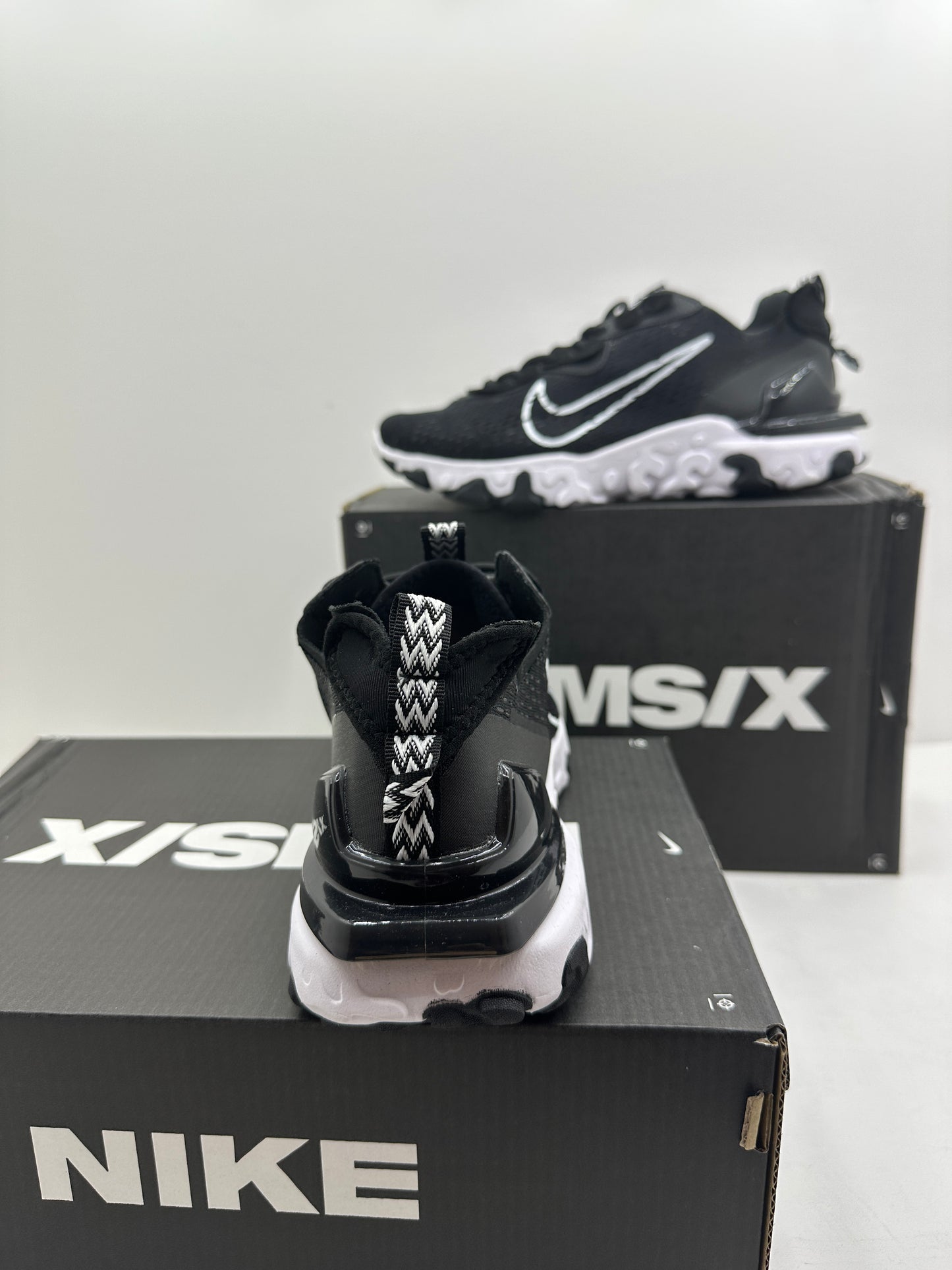 NIKE REACT VISION MX 2026
