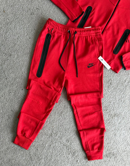 CHÁNDAL NIKE TECH FULL RED🔥🌶️