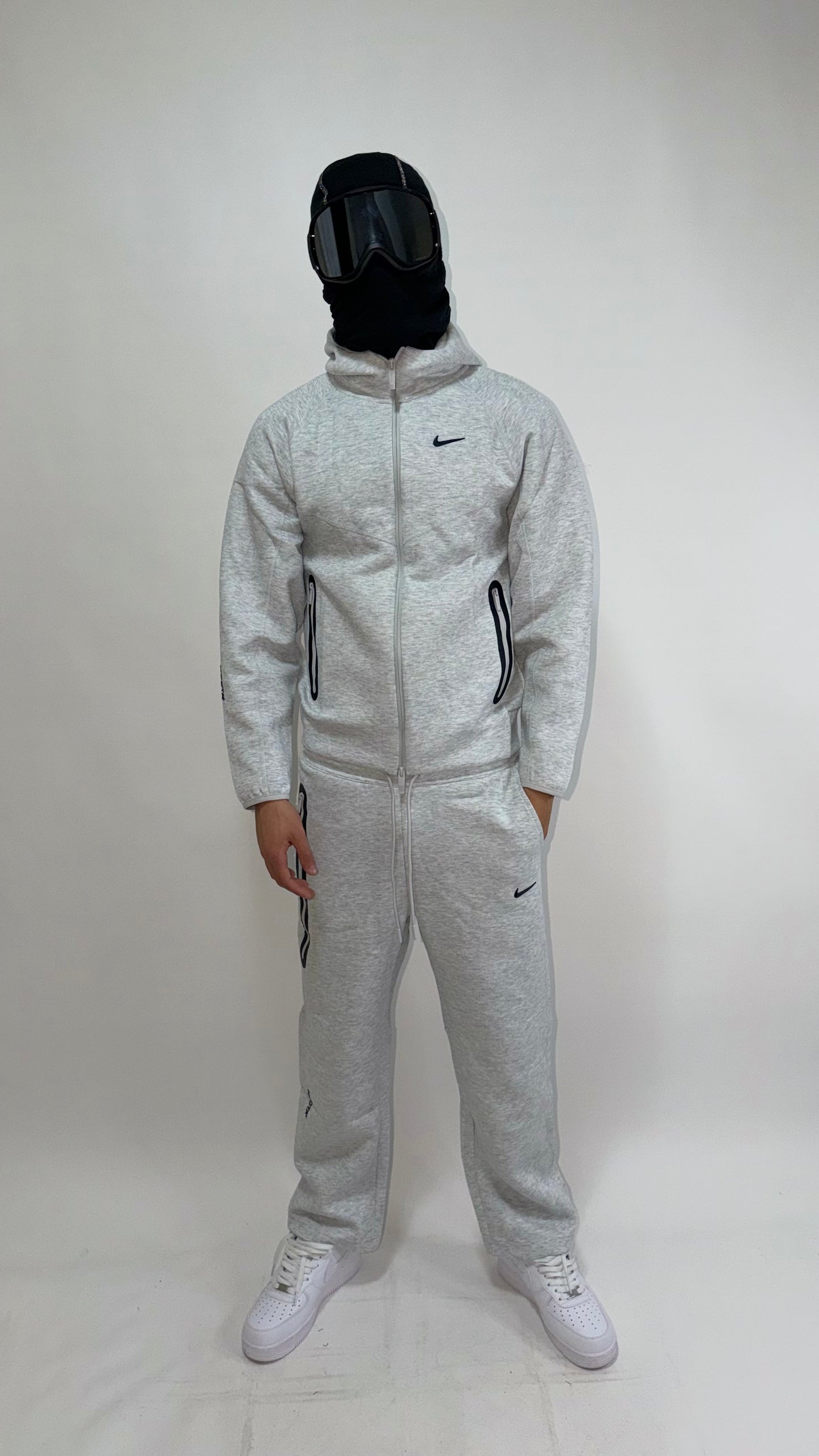 NIKE TECH NOCTA GRIS🐺 MÁXIMA CALIDAD 1.1😍 MODELO 2026🤩