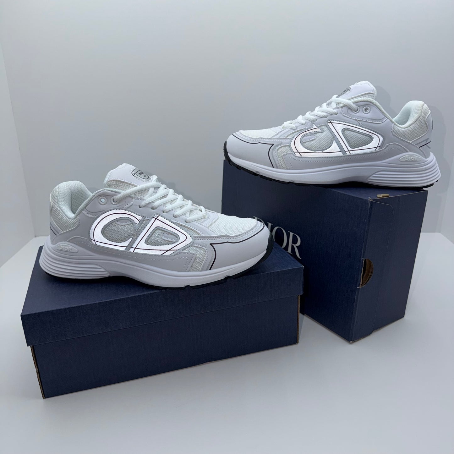 DIOR B30 WHITE⚪️