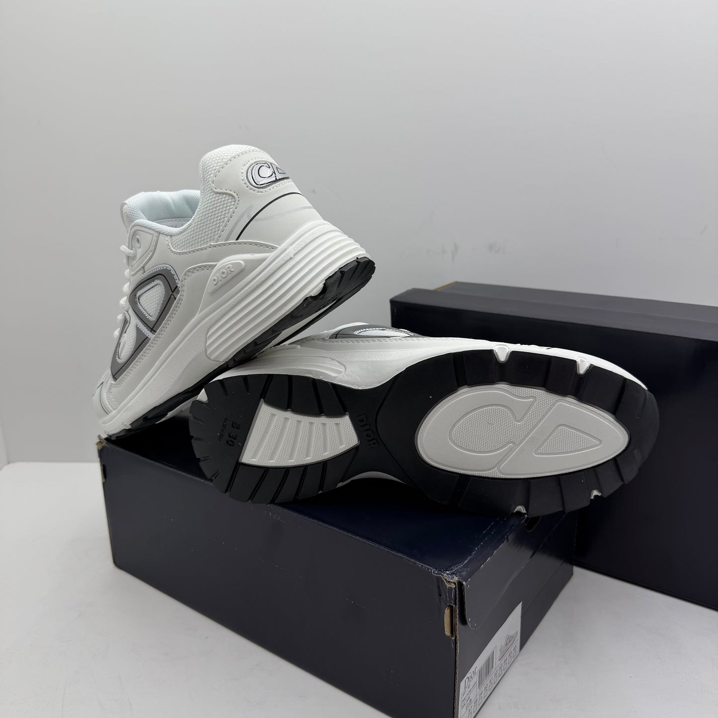 DIOR B30 WHITE⚪️