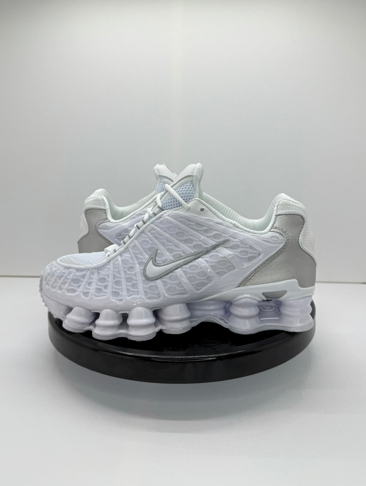 “NIKE SHOX TL ALL WHITE⚪️”