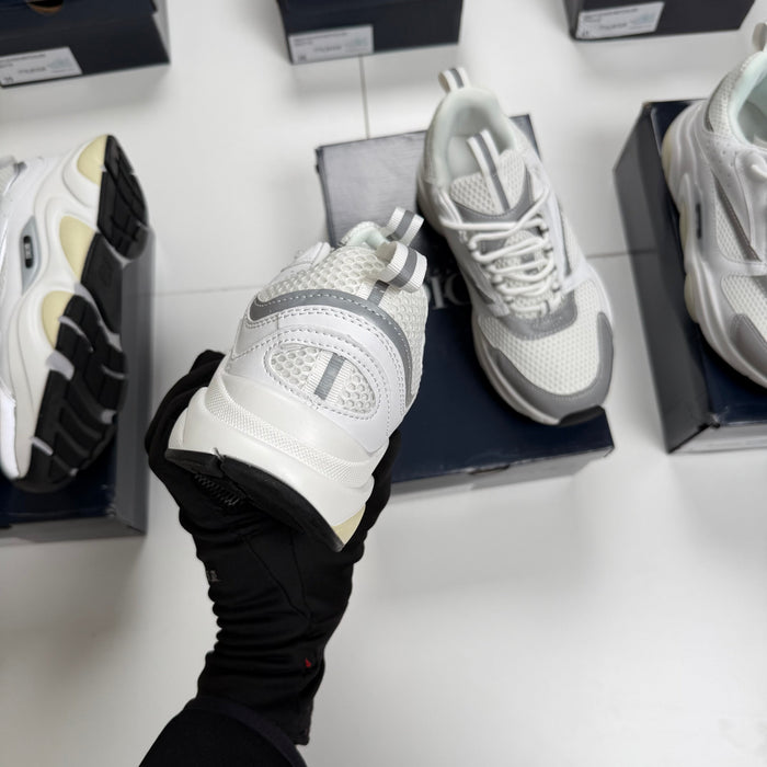 DIOR B22 HIGH QUALITY ⚪️