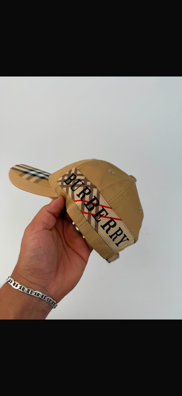 🔥 GORRA BURBERRY EKD BEIGE ✅ CALIDAD PREMIUM ‼️ UNIDADES LIMITADAS