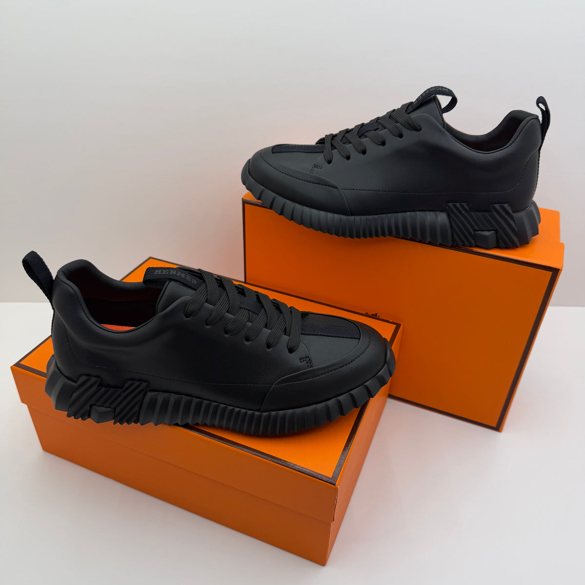 SNEAKER HERMES PRETO | MÁXIMA QUALIDADE 2026 ⚫️