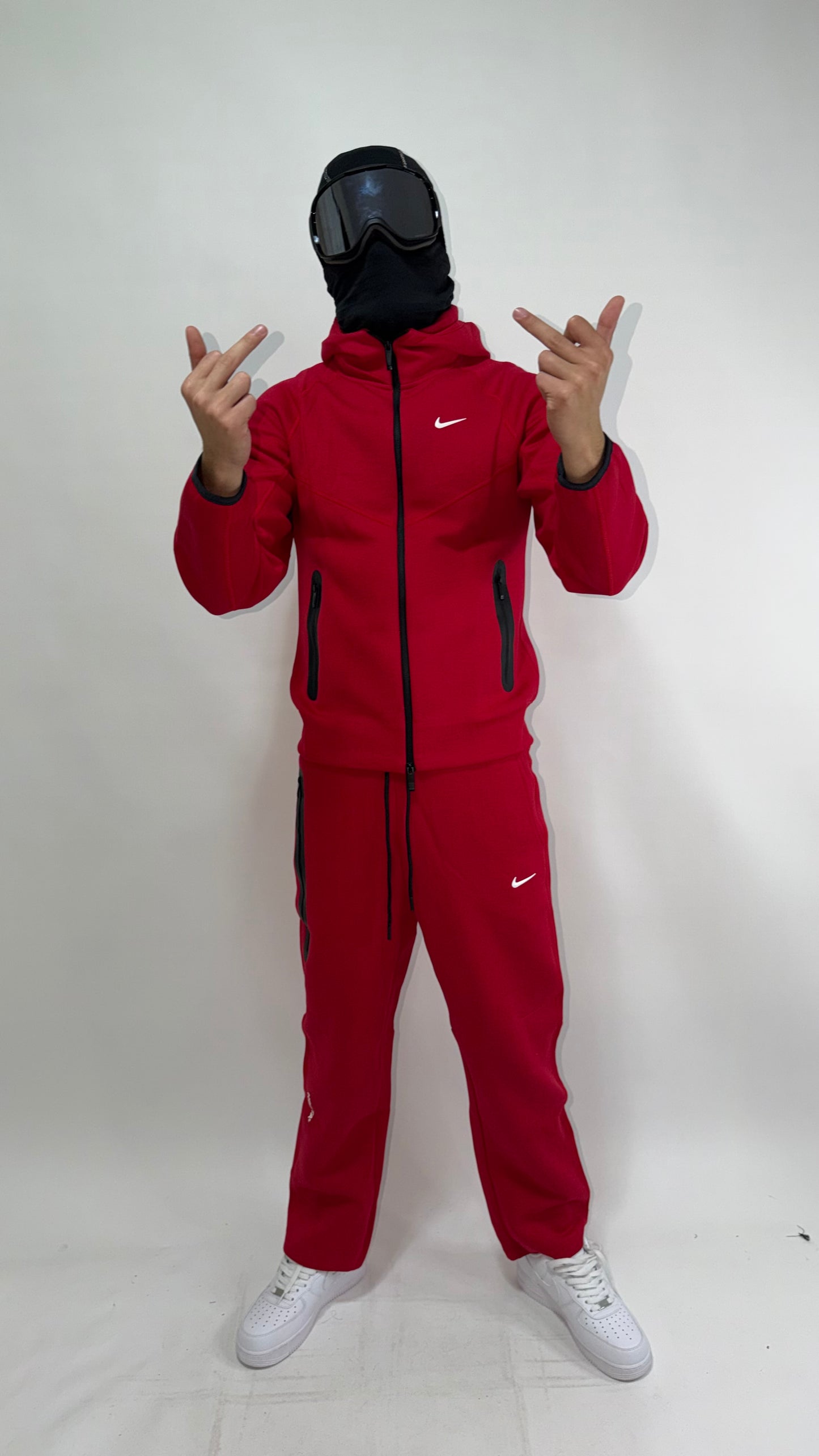 NIKE TECH NOCTA ROJO🔴 MÁXIMA CALIDAD 1.1😍 MODELO 2026🤩