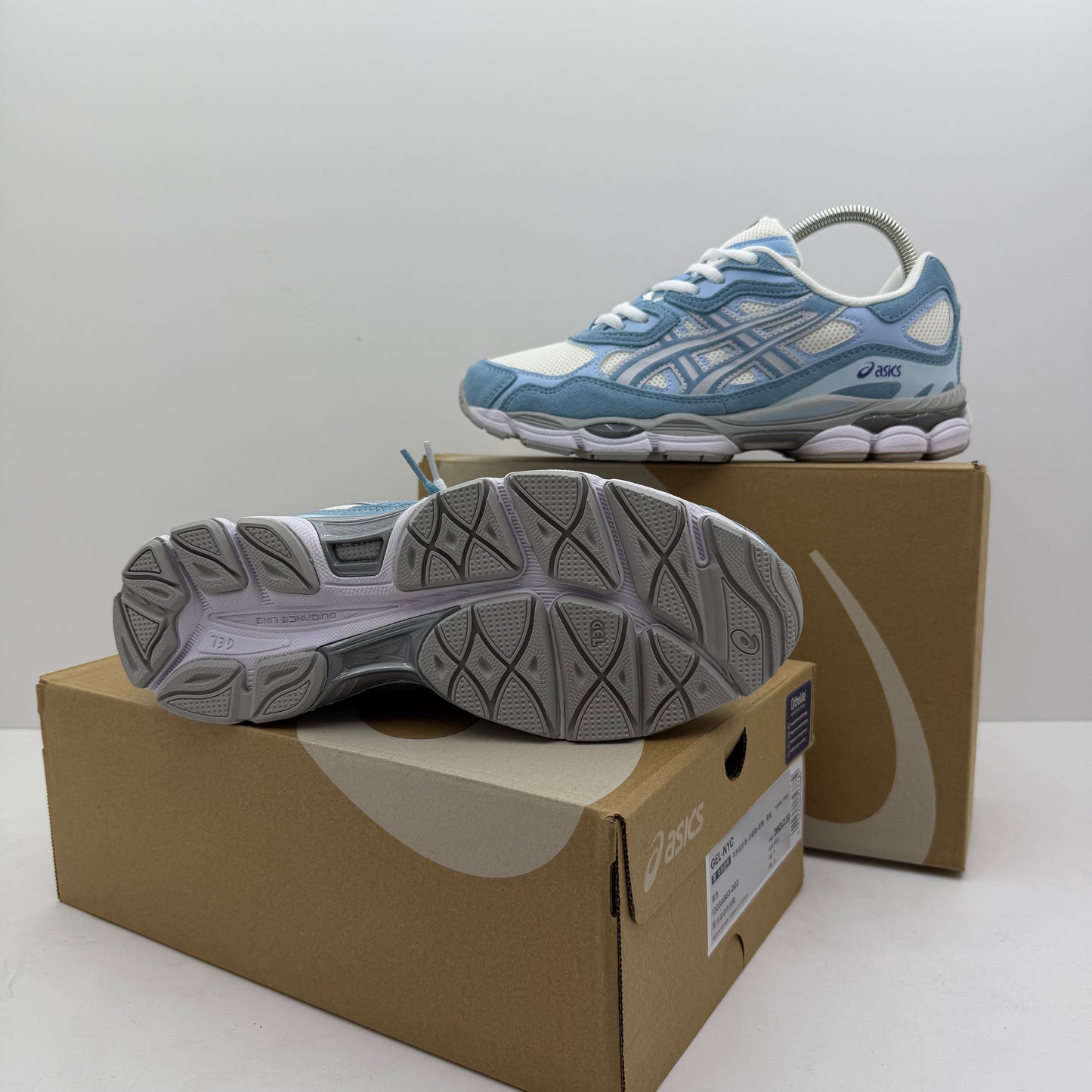 ASICS QUANTUM GEL SKY BLUE