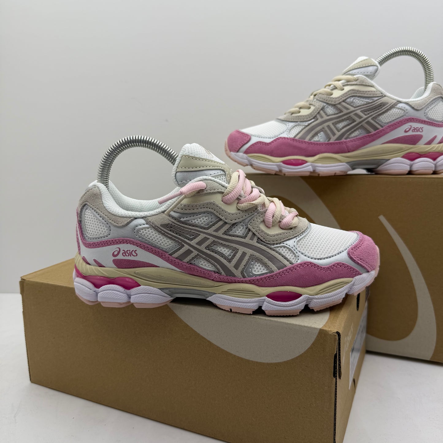 ASICS QUANTUM GEL 2026