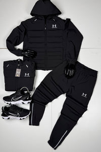 CHANDAL UNDER ARMOUR 2026 🔥 NUEVA COLECCIÓN 🆕 BRILLA CON EL FLASH 📸 UNIDADES LIMITADAS ‼️ CALIDAD G5 ✅ COLOR NEGRO ⚫️