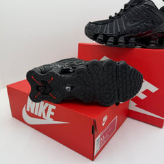 NIKE SHOX TL PRETO ⚫️