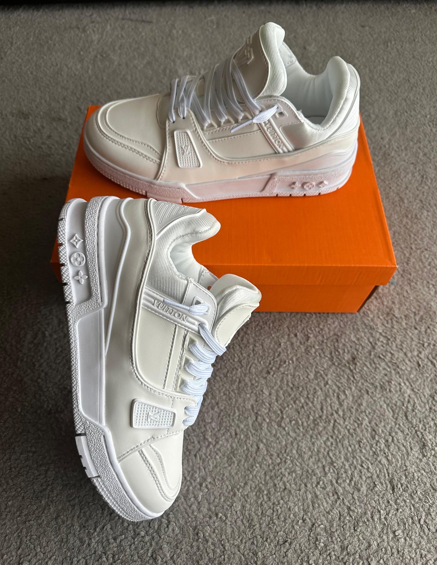 LOUIS VUITTON TRAINER WHITE⚪️